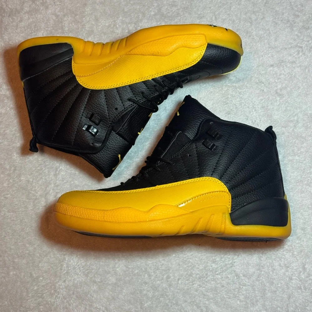 Air Jordan Retro 12 University Gold Menβs Size 10 - Picture 6 of 13